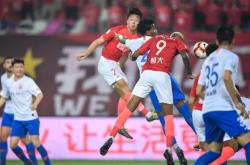 九游娱乐-苏宁客场不敌鲁能，两连败表现低迷的简单介绍